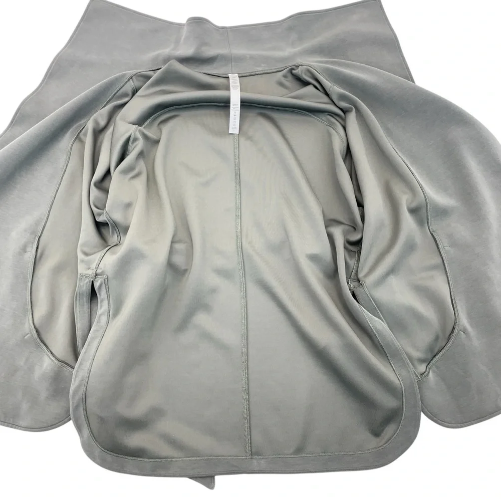 Lululemon Softstreme Belted Wrap Jacket Grey Sage XS/S - Picture 15 of 16